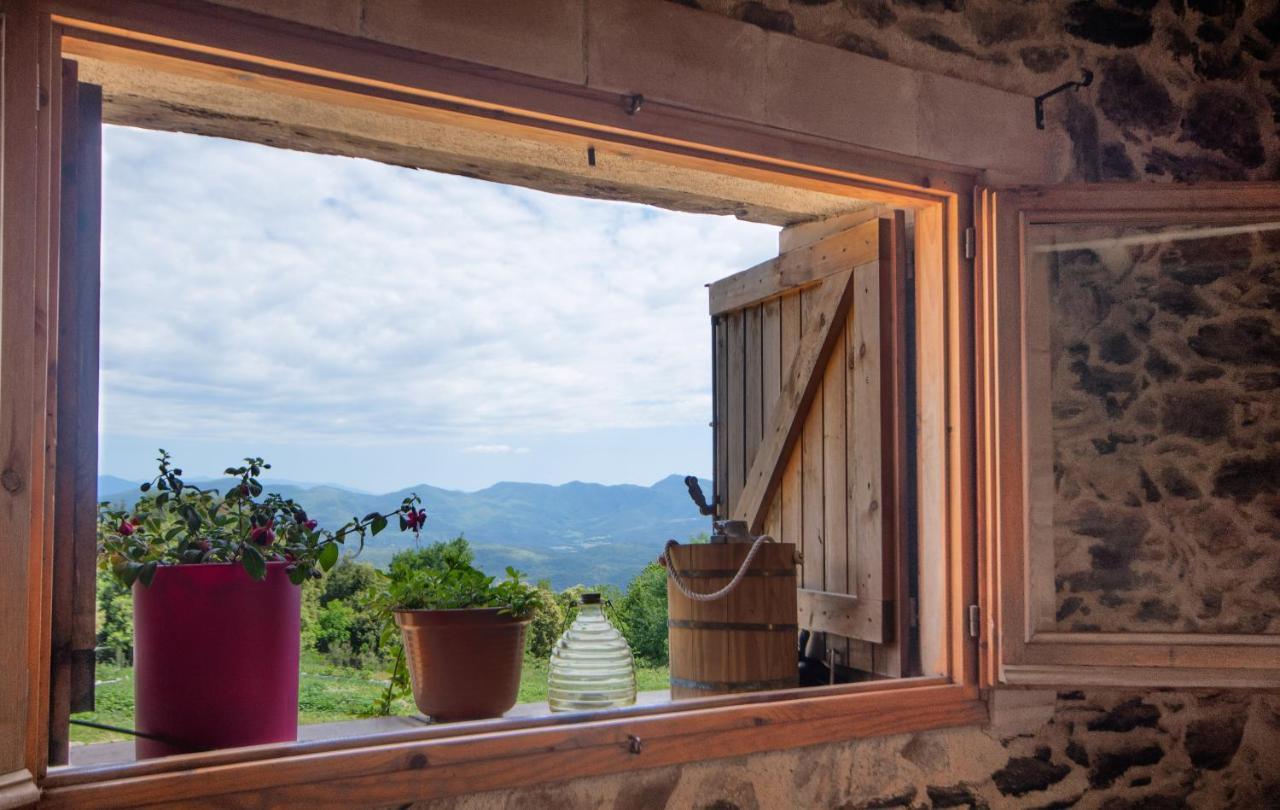 Apartamento Duplex Rural Con Chimenea Y Vistas Panoramicas Desde La Cama Sant Marti Sacalm Exterior photo